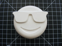 Emoji Mold Cool Sunglasses